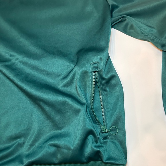 Soul star sweatshirt L size Emerald green color - Picture 6 of 14